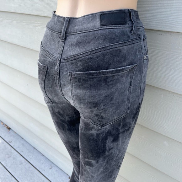 EXPRESS | High Rise Ankle Legging Stretch Jeans - Picture 3 of 11